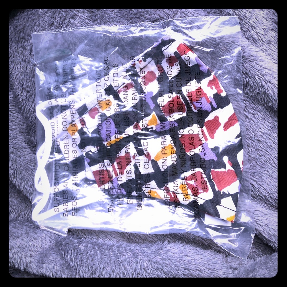 Vera Bradley Mask